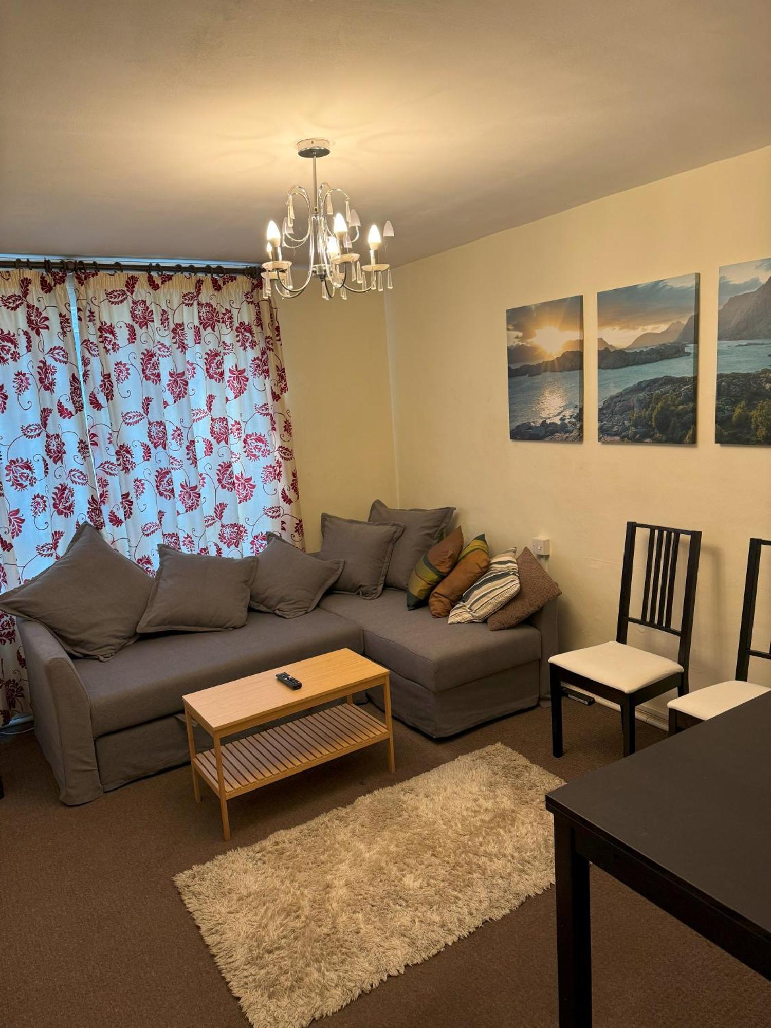 לונדון Lovely One Bed Apartment To Rent מראה חיצוני תמונה